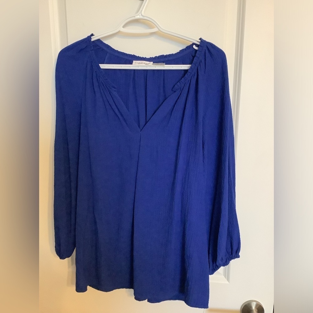 Calvin Klein Vertical-Stripe Peasant Top (M) blue